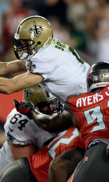Surging Bucs hold off Saints 16-11 for 5th straight victory (Dec 11, 2016)
